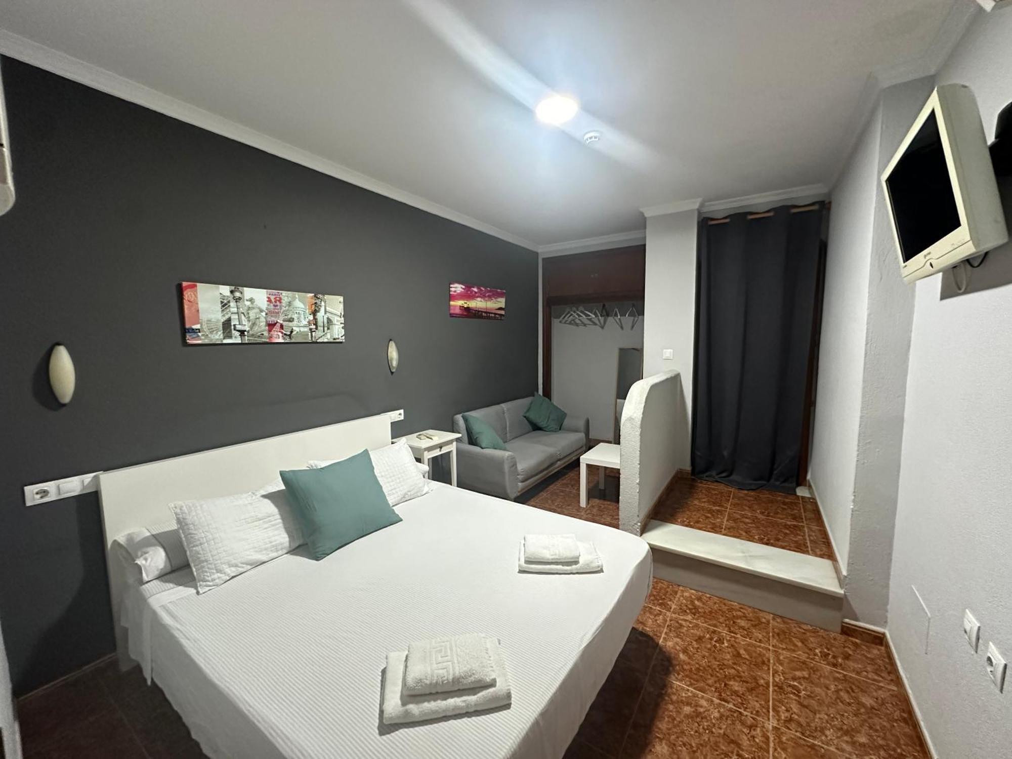 Apartamentos & Rooms Jp 塔里法 外观 照片